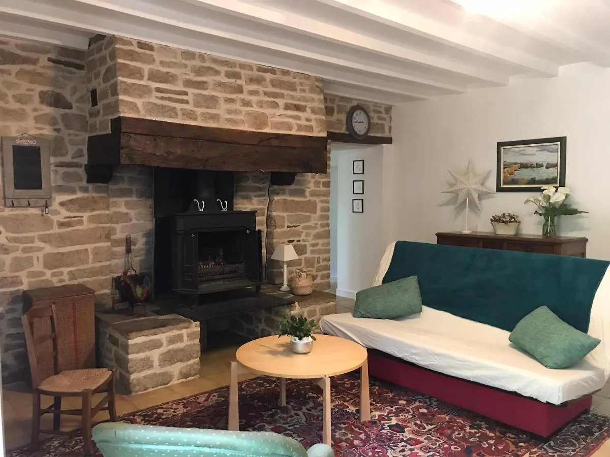 Holiday home Logement De Charme Calme Assure Rieux