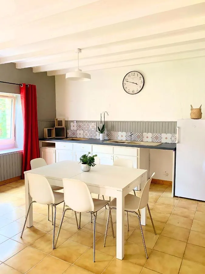 Holiday home Logement De Charme Calme Assure Rieux